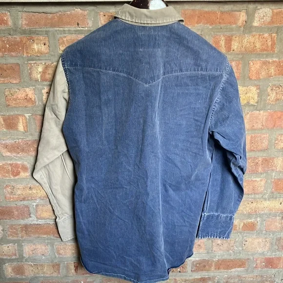 Wrangler - Picture 4 of 13